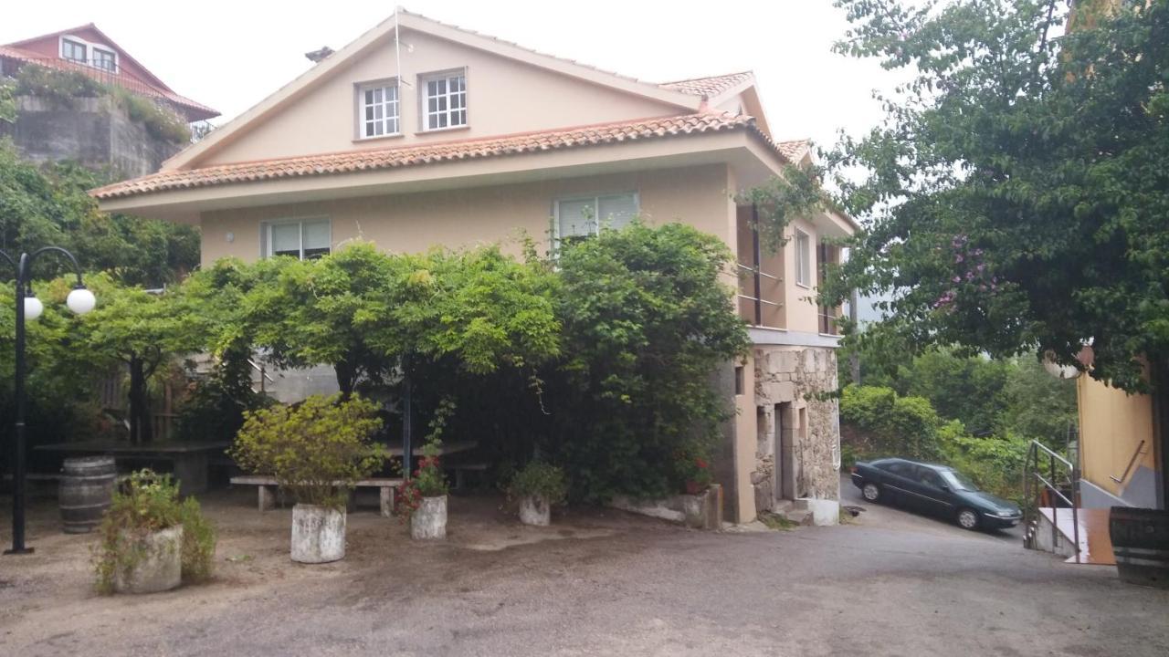 Albergue O Corisco เรดอนเดลา ภายนอก รูปภาพ